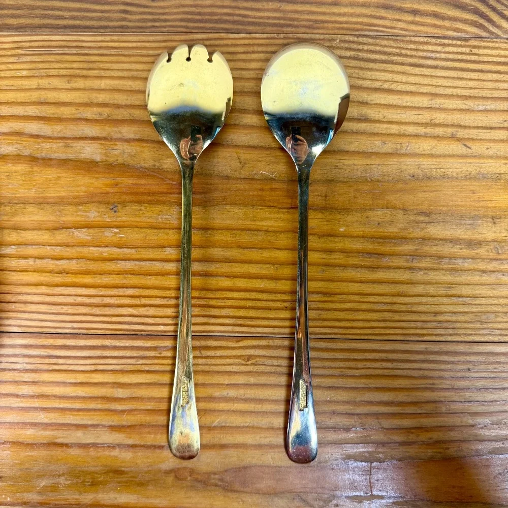 Vintage English Silverplate Serving Utensils | Shell Scroll Pattern | Set of 2